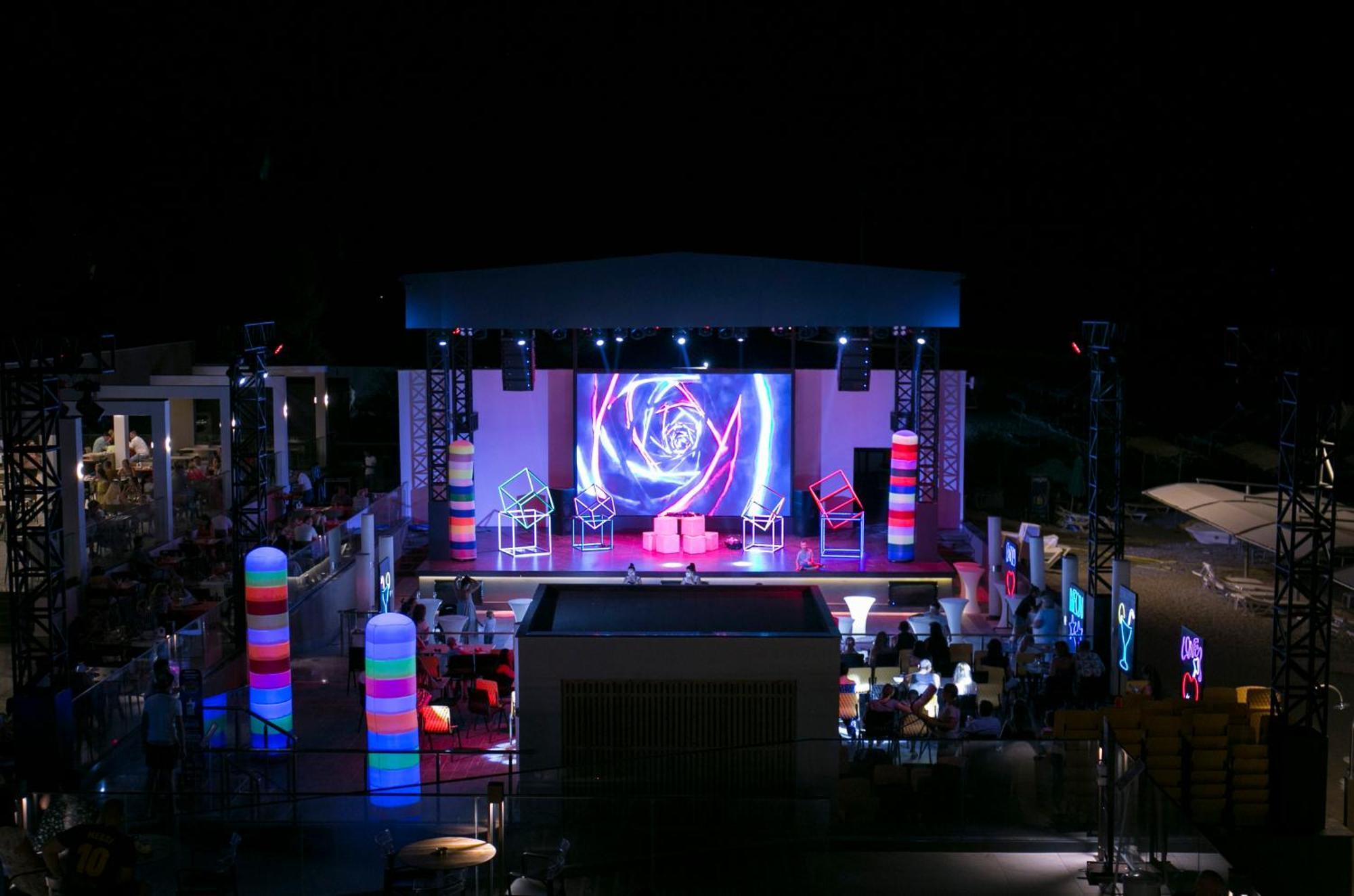 Sailor'S Beach Club เกเมร์ ภายนอก รูปภาพ