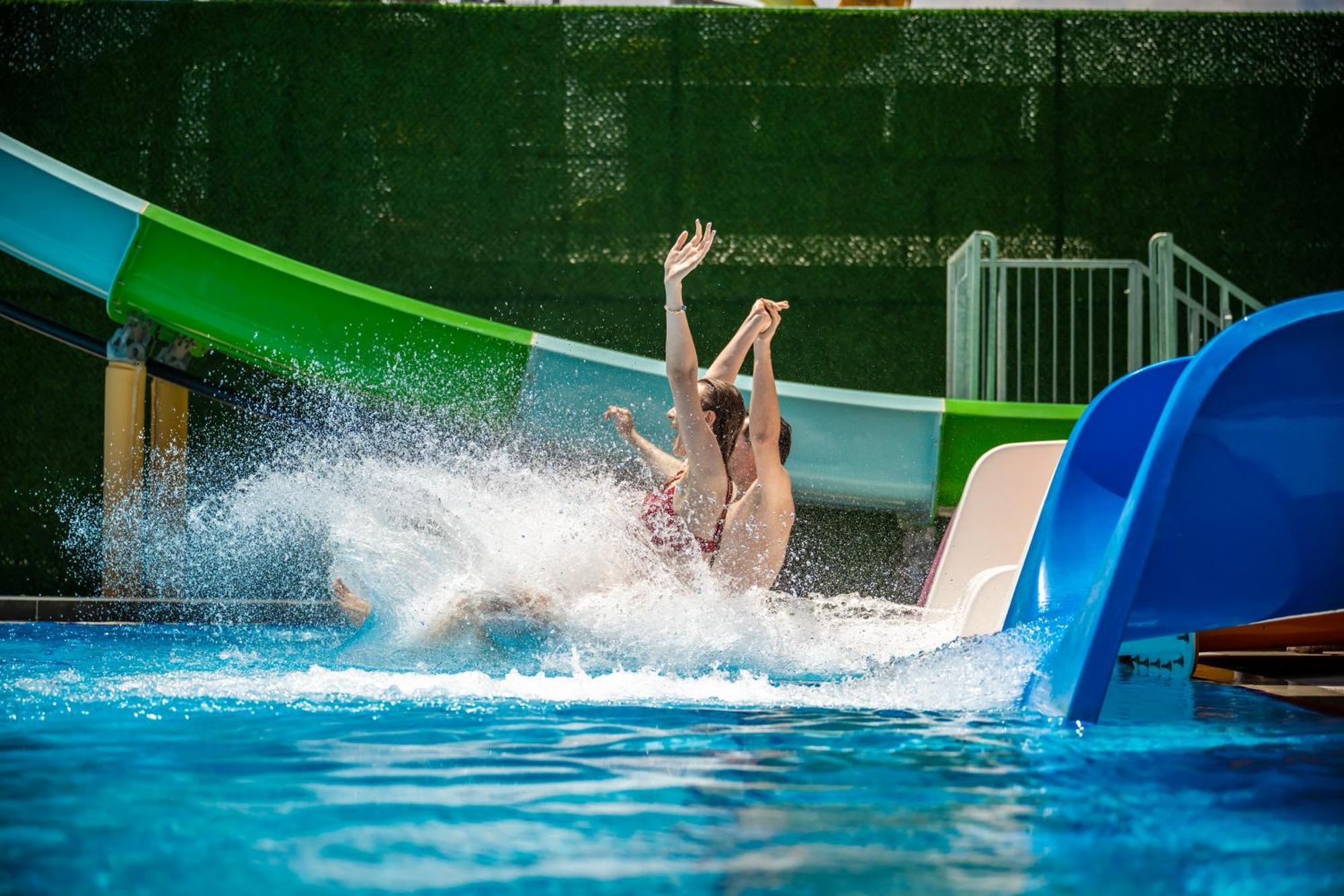 Sailor'S Beach Club เกเมร์ ภายนอก รูปภาพ